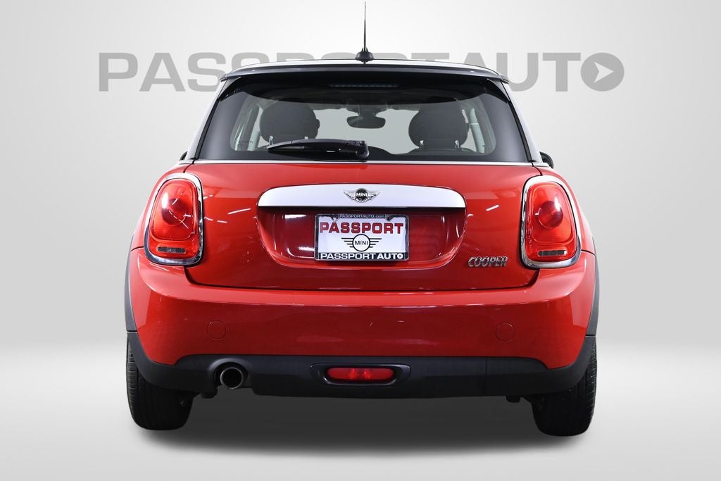2015 MINI Cooper Base