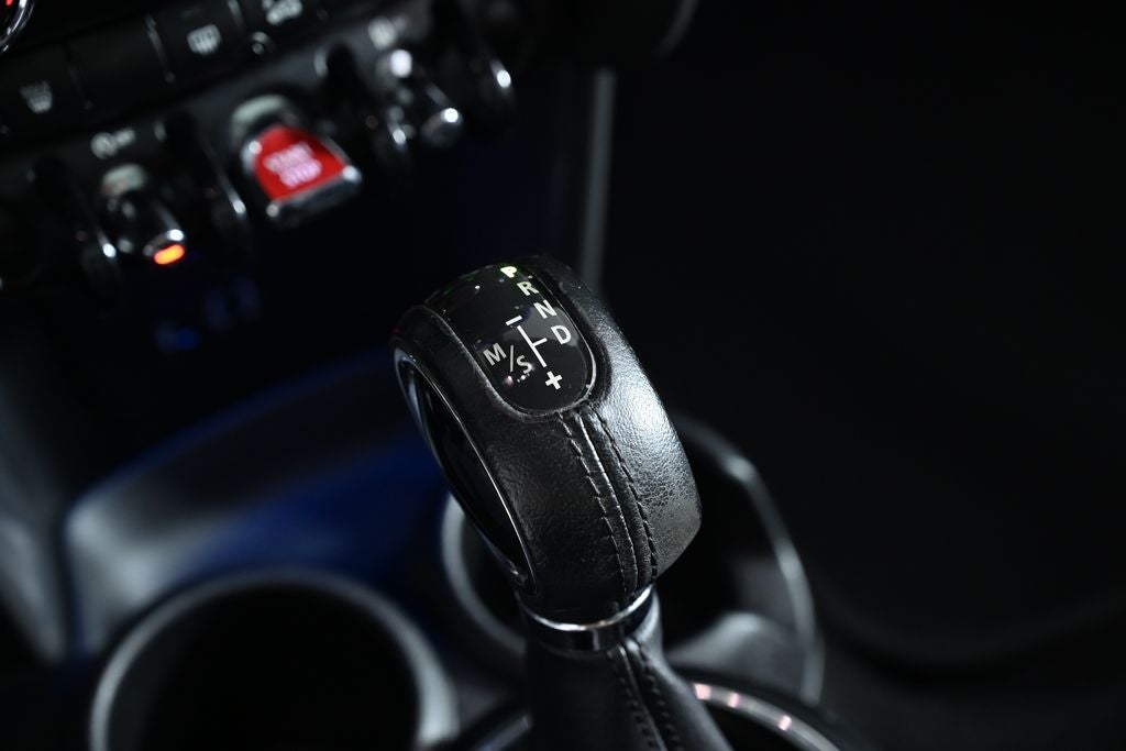 2015 MINI Cooper Base