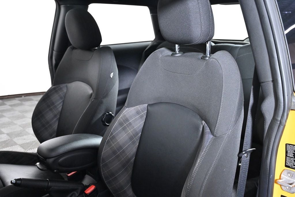 2014 MINI Cooper S Base