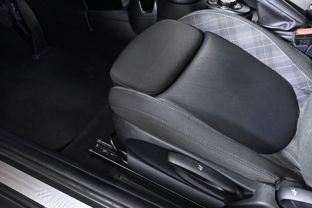 2014 MINI Cooper S Base