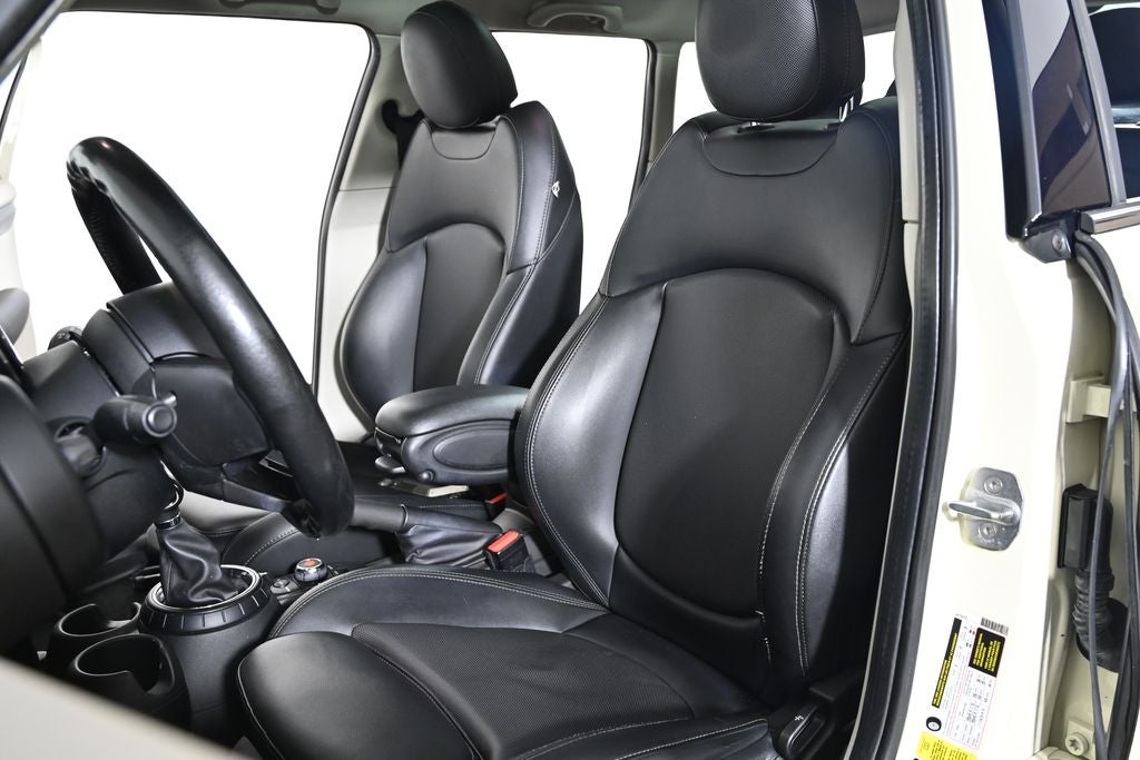 2015 MINI Cooper Base