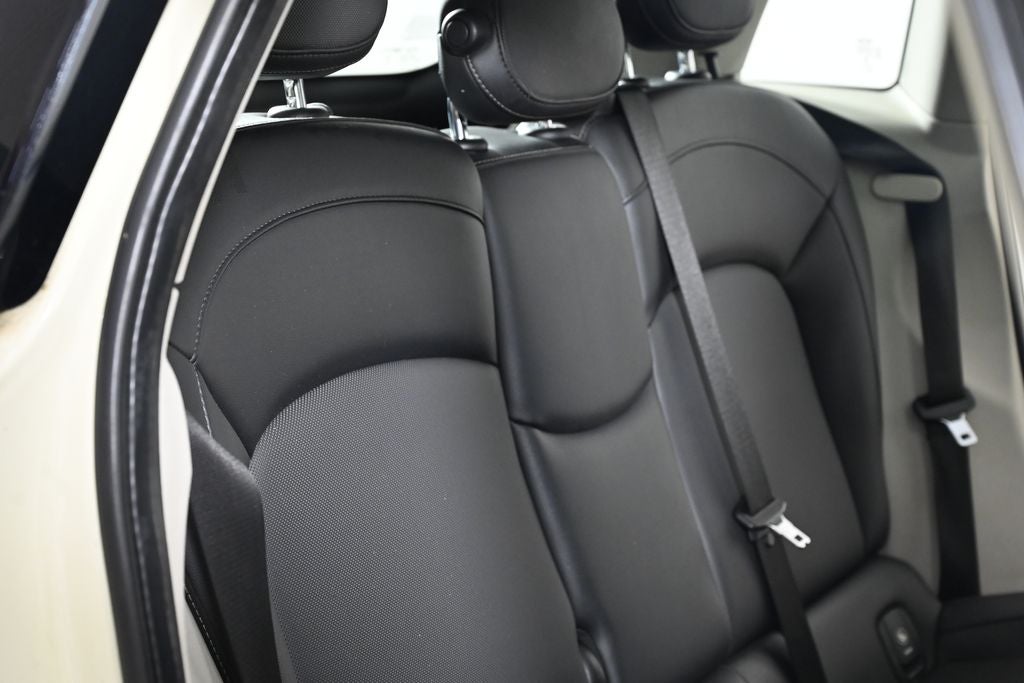 2015 MINI Cooper Base