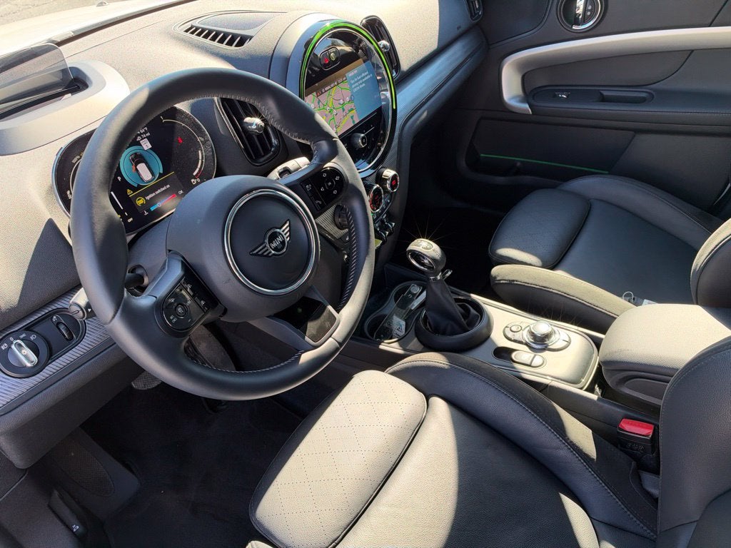 2023 MINI COUNTRYMAN Base