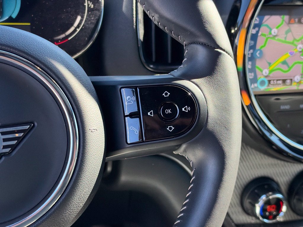 2023 MINI COUNTRYMAN Base