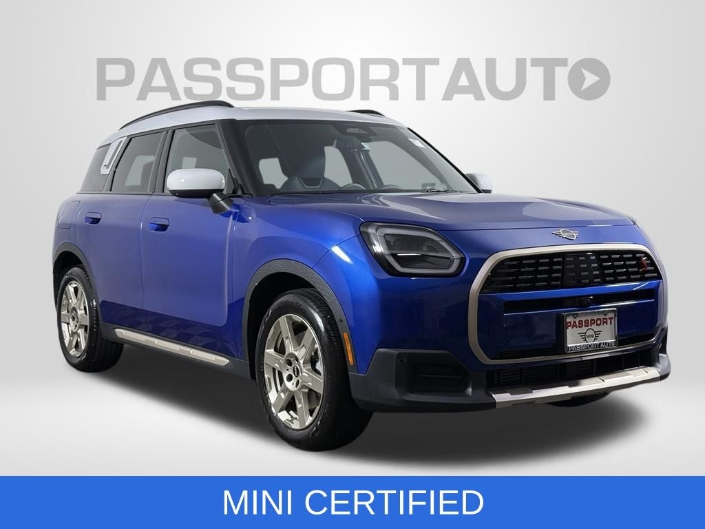 2025 MINI Cooper S Countryman Iconic