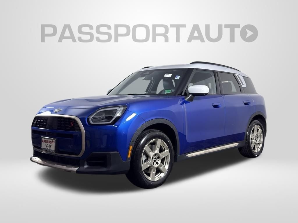2025 MINI Cooper S Countryman Iconic