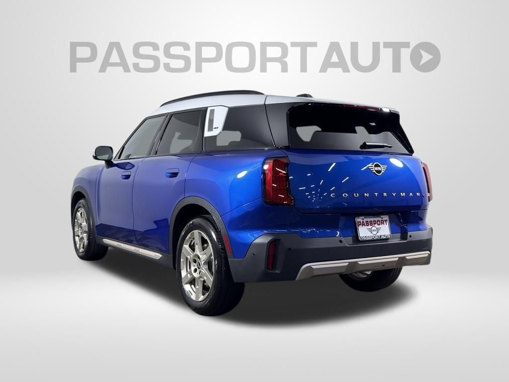 2025 MINI Cooper S Countryman Iconic
