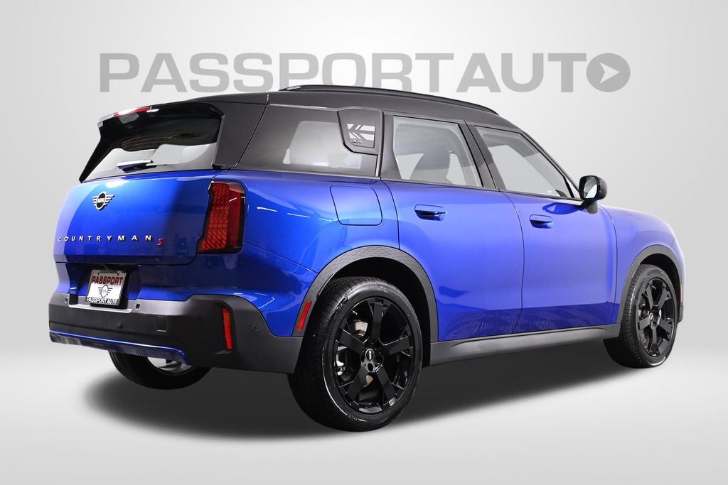 2025 MINI Cooper S Countryman Signature Plus