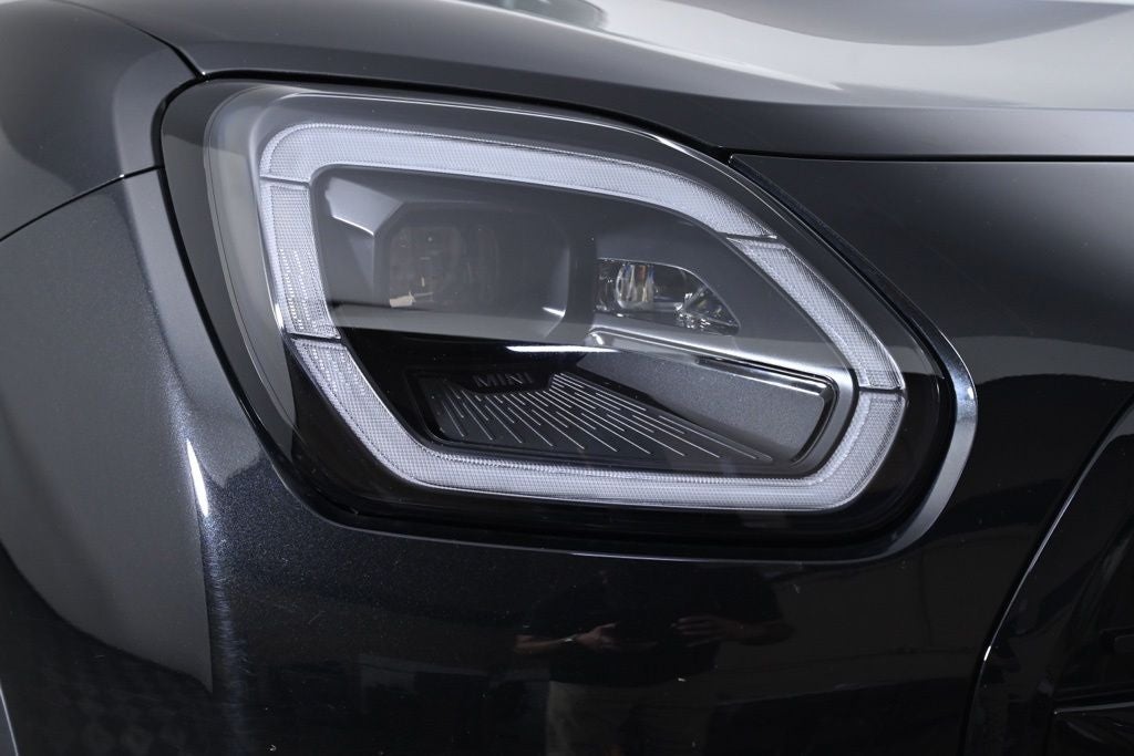 2025 MINI Cooper S Countryman Iconic