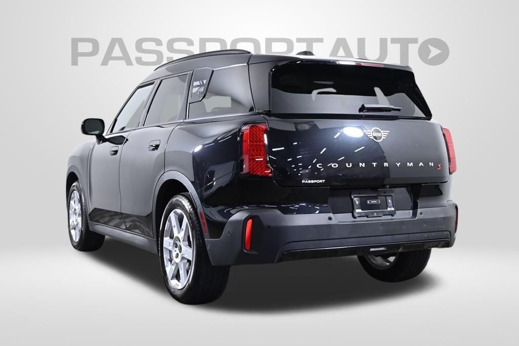 2025 MINI Cooper S Countryman Iconic