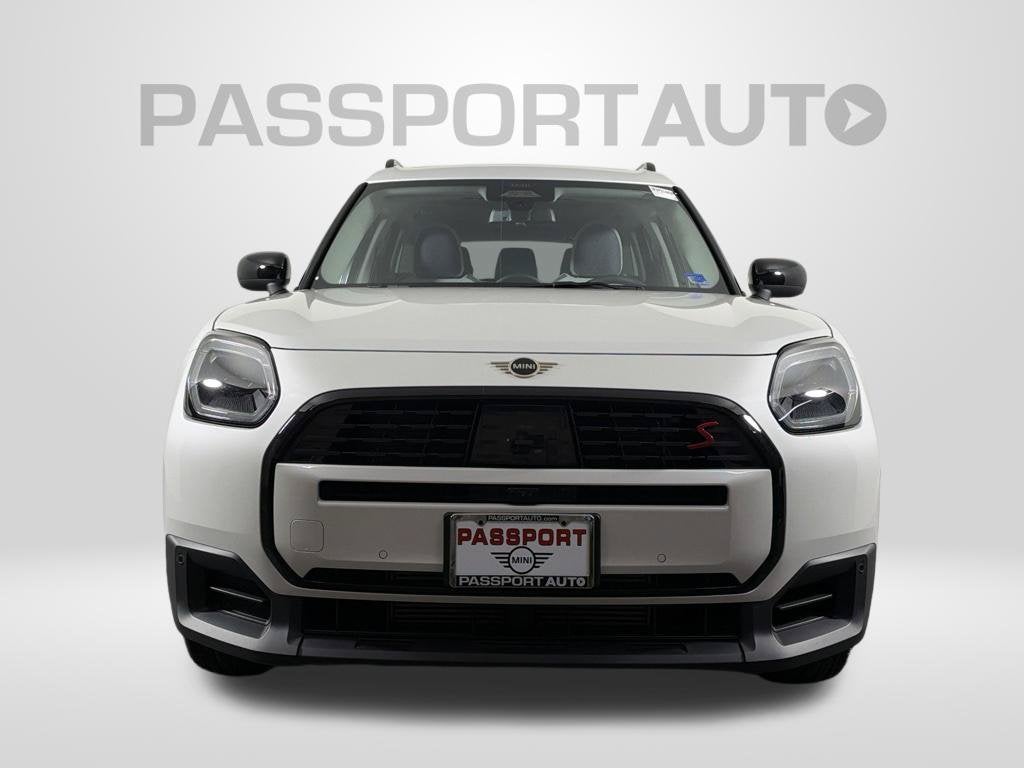 2025 MINI COUNTRYMAN Base
