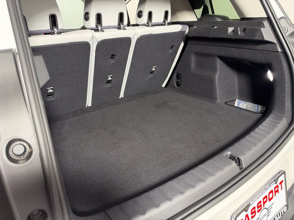 2025 MINI COUNTRYMAN Base