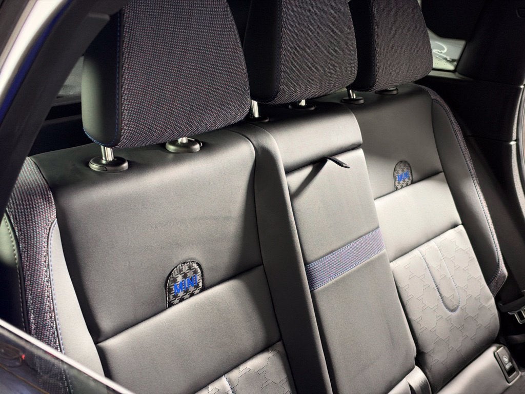 2025 MINI COUNTRYMAN Base