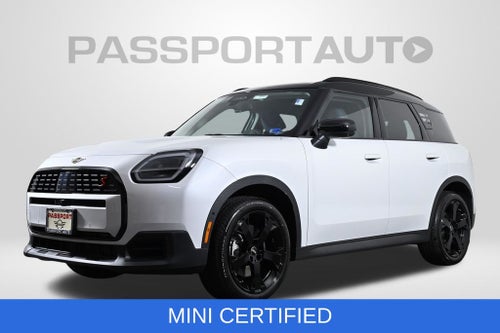 2025 MINI Cooper S Countryman Iconic