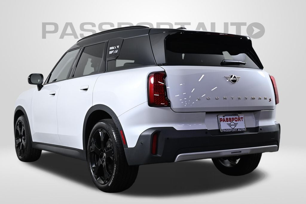 2025 MINI Cooper S Countryman Iconic
