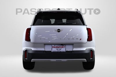 2025 MINI Cooper S Countryman Iconic