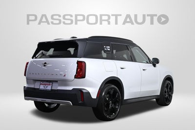 2025 MINI Cooper S Countryman Iconic