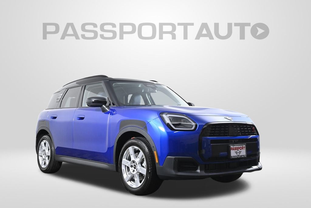 2025 MINI Cooper S Countryman Iconic