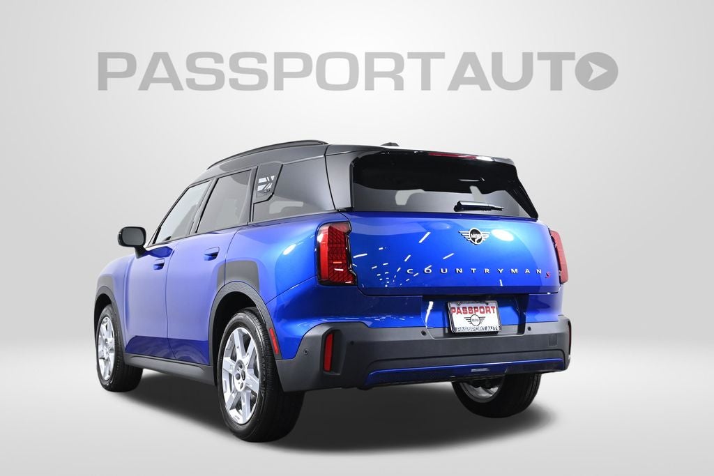 2025 MINI Cooper S Countryman Iconic