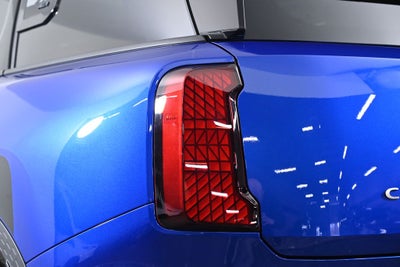 2025 MINI Cooper S Countryman Iconic