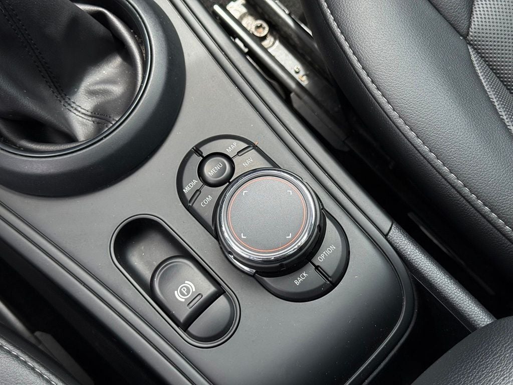 2018 MINI Cooper Countryman Base