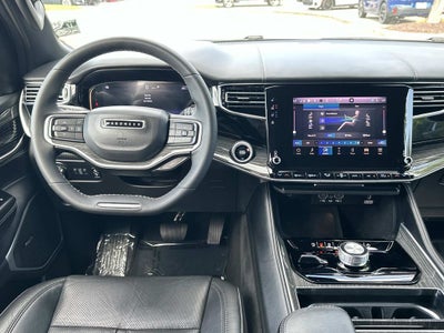 2022 Jeep Wagoneer Series II