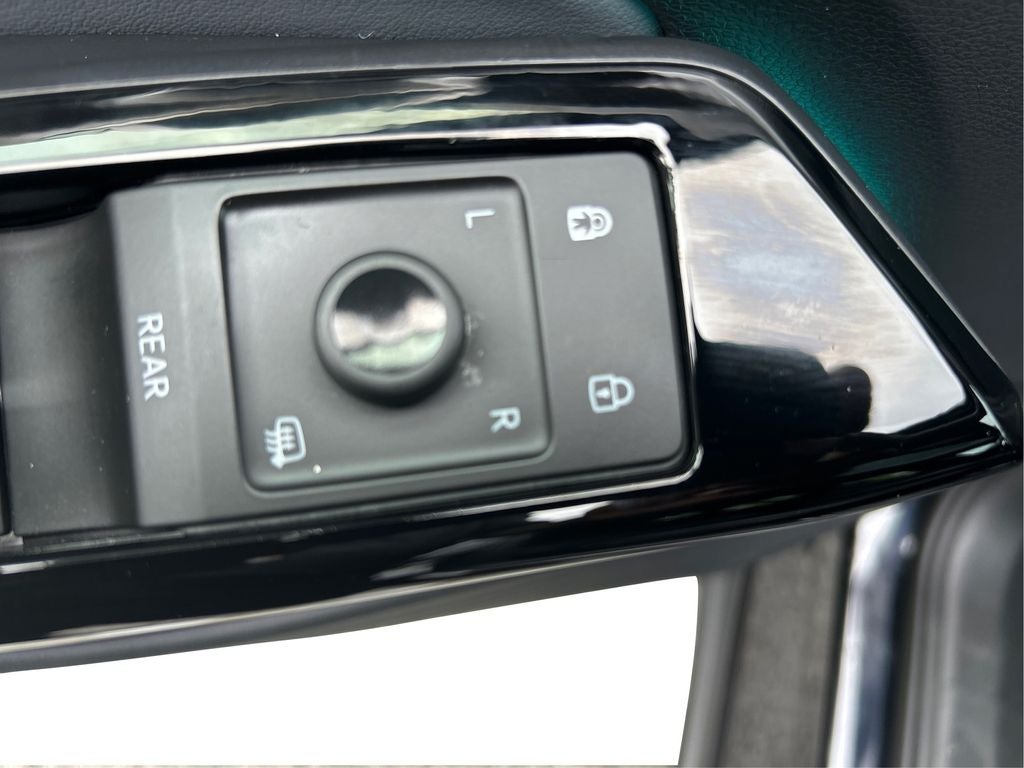 2023 Volkswagen ID.4 Pro S Plus