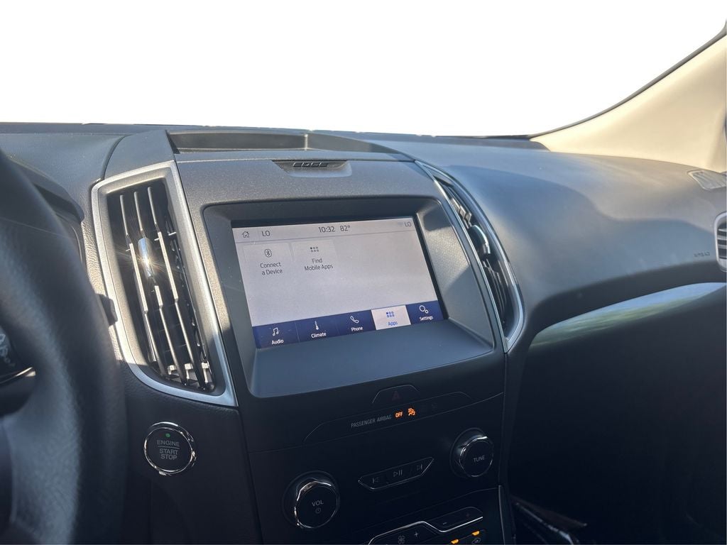 2020 Ford Edge SE