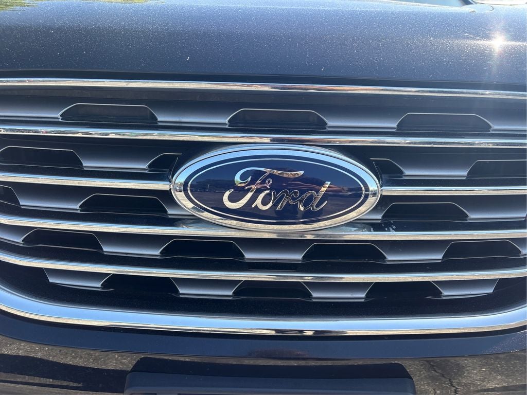 2020 Ford Edge SE