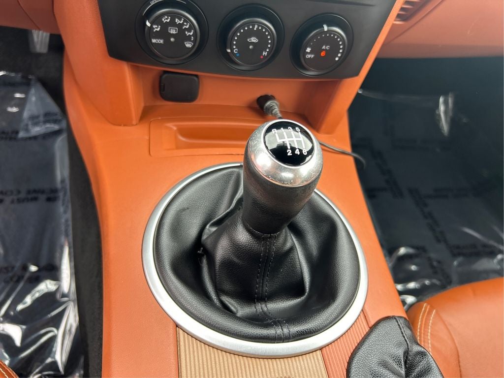 2006 Mazda Mazda Miata Grand Touring Convertible