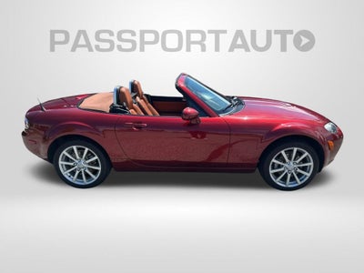 2006 Mazda Mazda Miata Grand Touring Convertible
