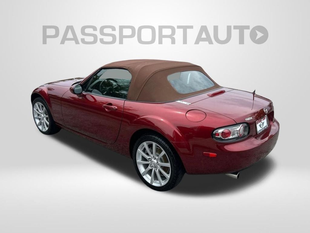 2006 Mazda Mazda Miata Grand Touring Convertible