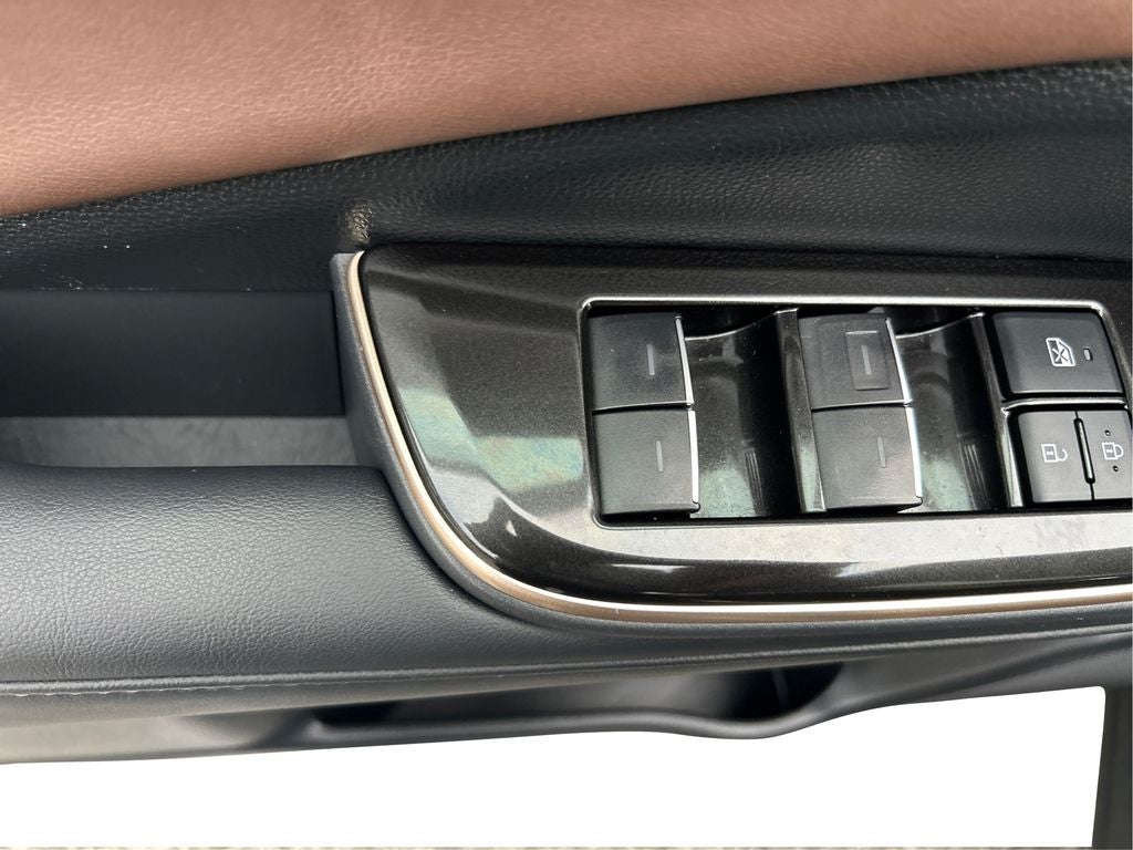 2024 Toyota Crown Limited