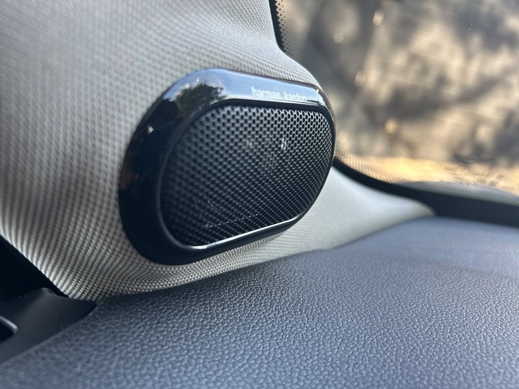 2024 MINI Cooper SE Electric Signature