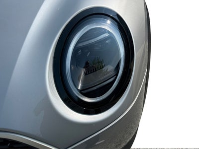 2025 MINI Cooper Signature Plus 2 Door