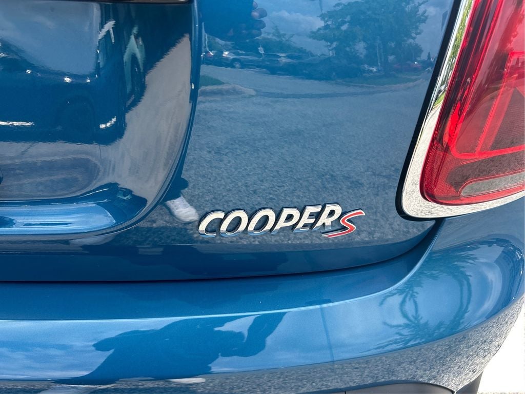 2023 MINI Cooper S Signature