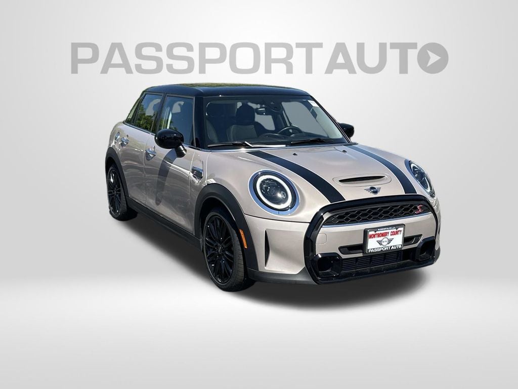 2024 MINI Cooper S Signature
