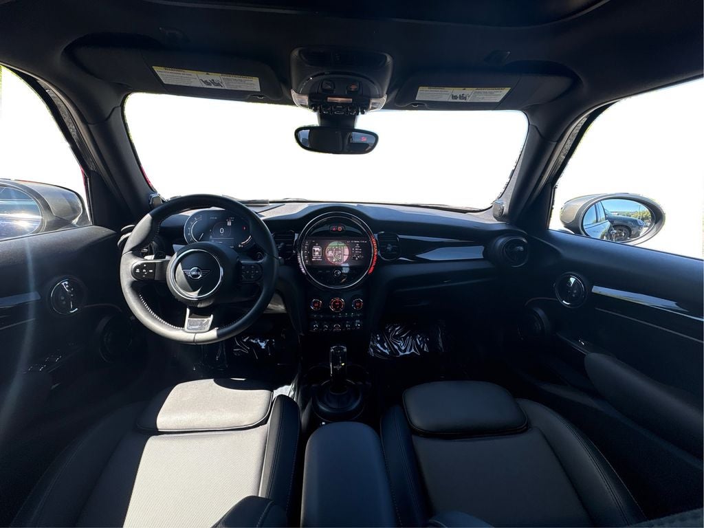 2024 MINI Cooper S Iconic