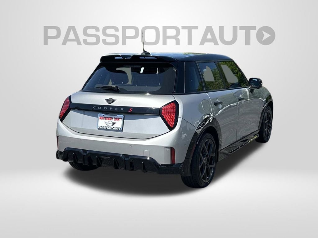 2025 MINI Cooper S Iconic Hardtop 4 Door
