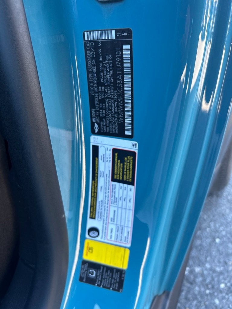 2010 MINI Cooper Base Hardtop 2 Door