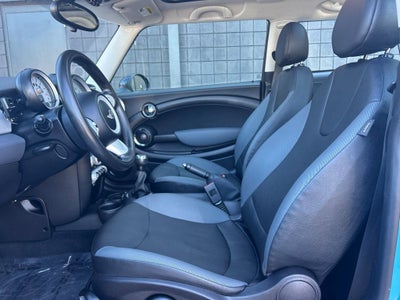 2010 MINI Cooper Base Hardtop 2 Door