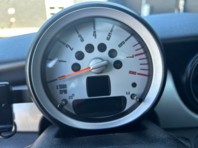 2010 MINI Cooper Base Hardtop 2 Door
