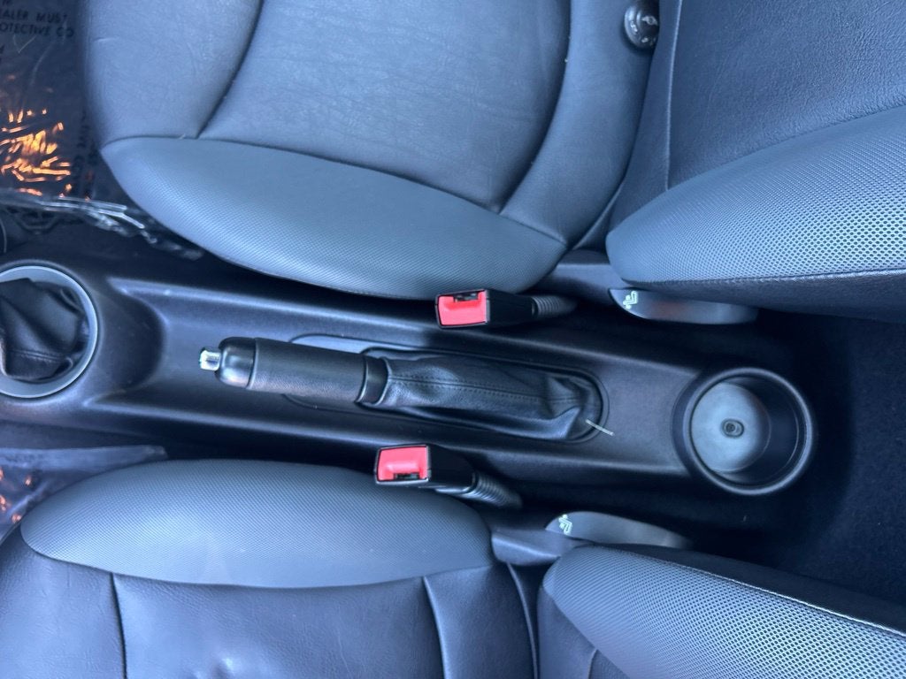 2010 MINI Cooper Base Hardtop 2 Door