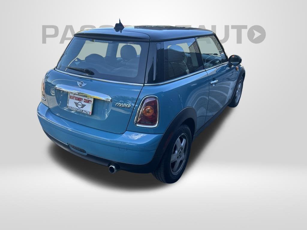 2010 MINI Cooper Base Hardtop 2 Door