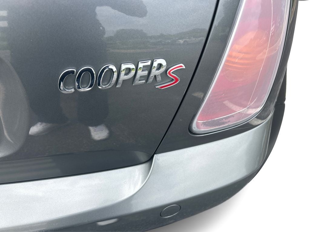 2004 MINI Cooper S Base 2 Door