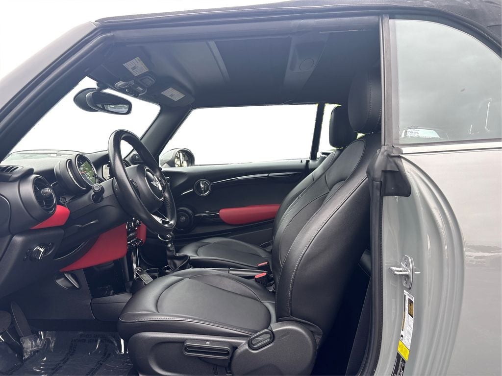 2018 MINI Cooper Base
