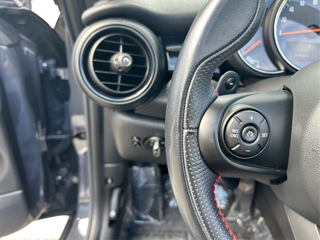 2019 MINI Cooper S Signature