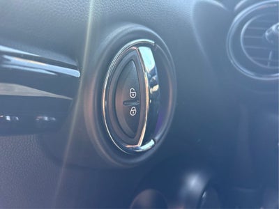 2019 MINI Cooper S Signature