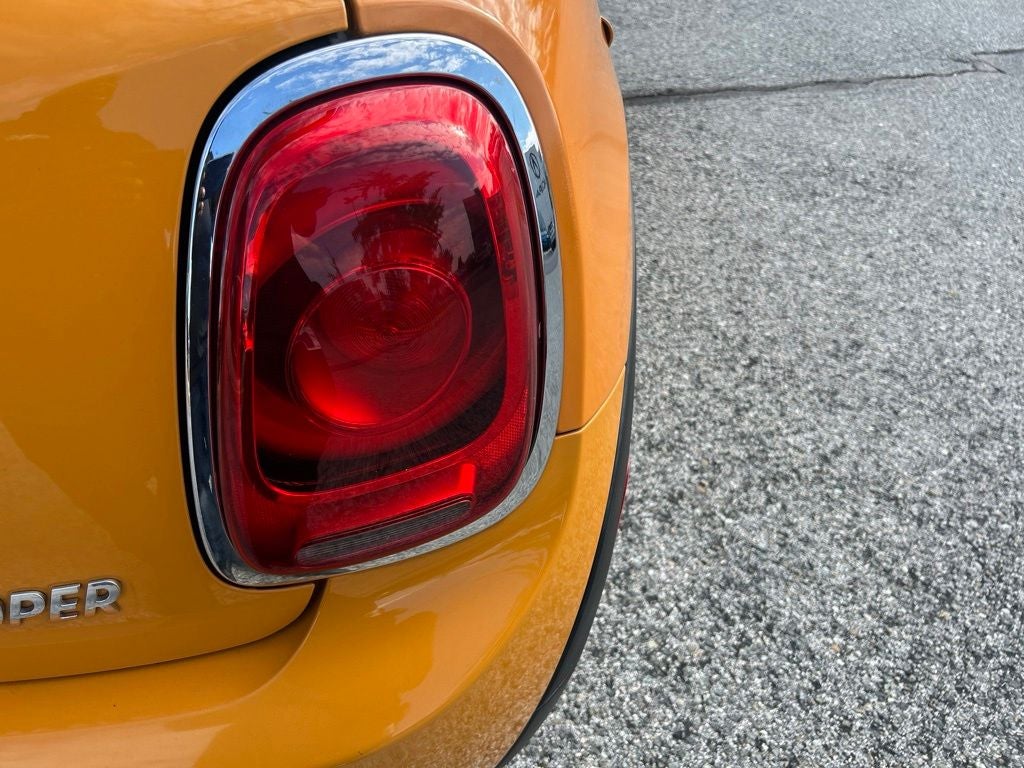 2016 MINI Cooper Hardtop 2 Door