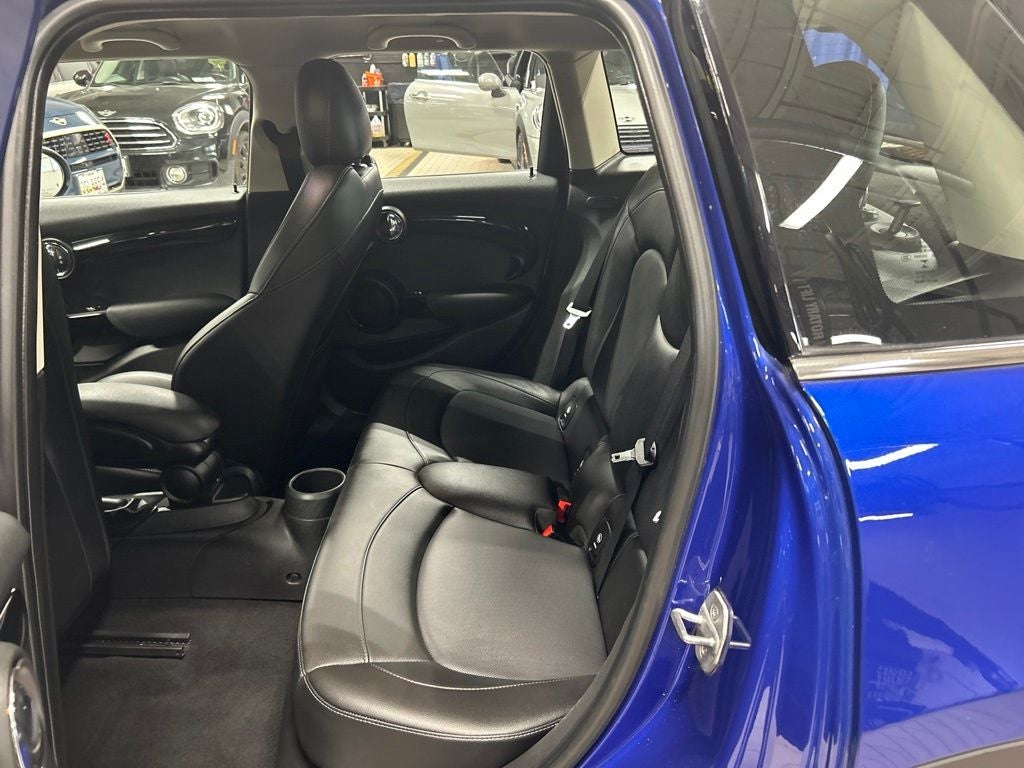 2019 MINI Cooper S Signature Hardtop 4 Door